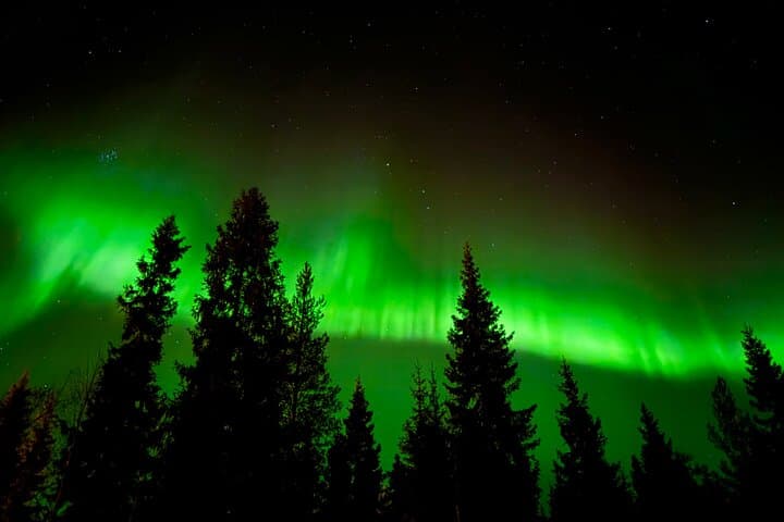 Northern Lights Hunting in Rovaniemi: Evening Aurora Tour Beyond the Arctic Circle photo 2