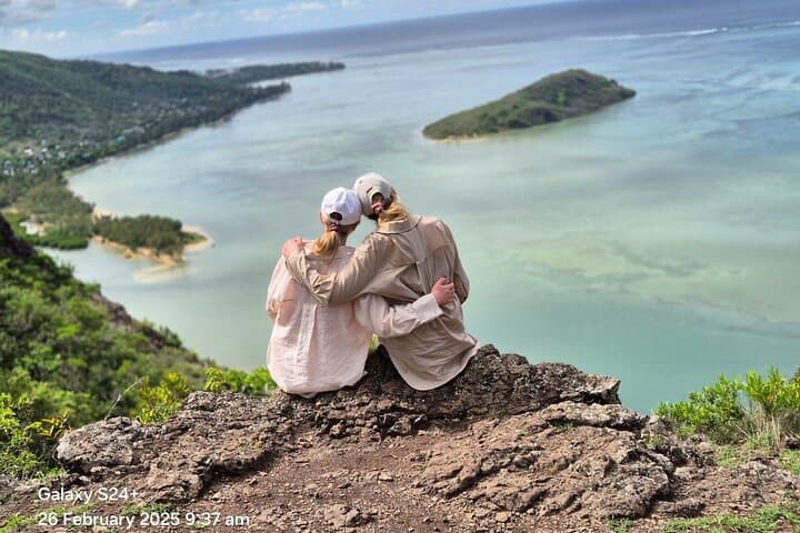 Le Morne Brabant Summit Hike — UNESCO Peak with Coastal Panoramas in Mauritius photo 3