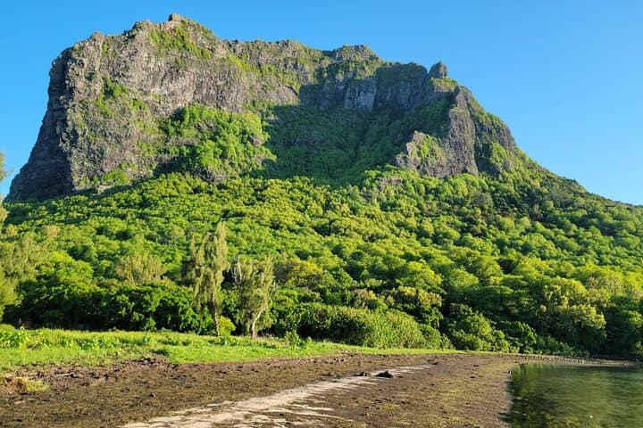 Le Morne Brabant Summit Hike — UNESCO Peak with Coastal Panoramas in Mauritius photo 5