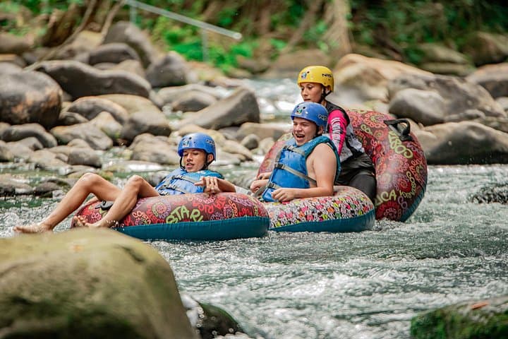 Rio Celeste Aquatic Tubing: Turquoise Rapids & Jungle Pools Near La Fortuna photo 4