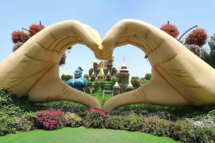 Dubai Miracle Garden Skip-the-Line Tickets: Visiting the World’s Largest Flower Display