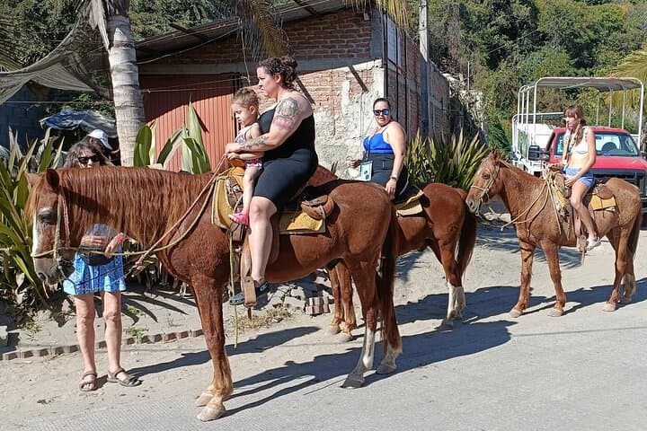 Stone Island Horseback Riding on the Beach — Mazatlán Isla de la Piedra Ride photo 5