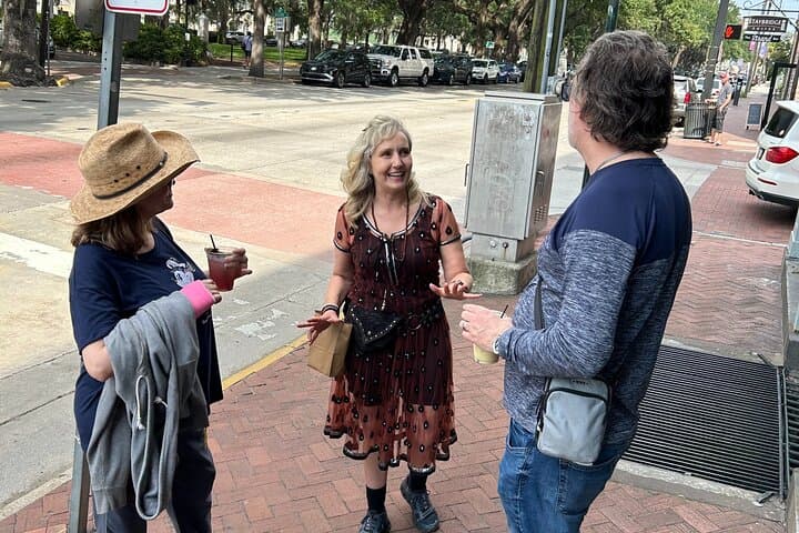 Savannah Ghosts and Toasts: Haunted Non-Alcoholic Pub Crawl