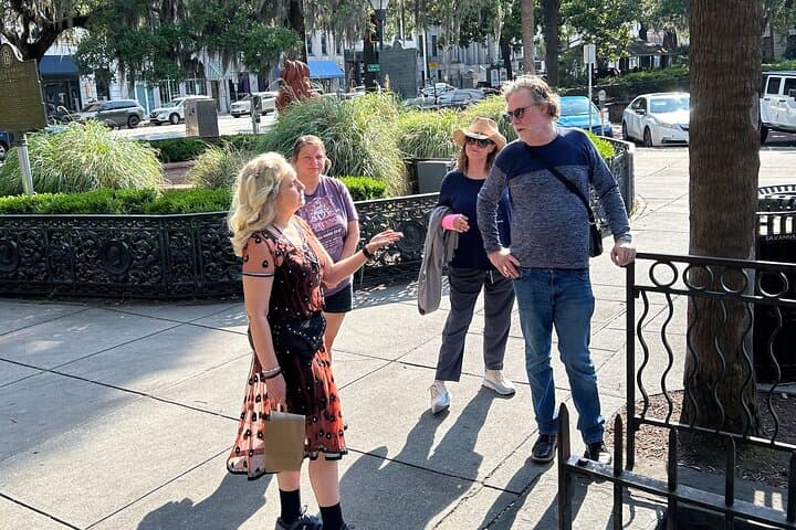 Savannah Ghosts and Toasts: Haunted Non-Alcoholic Pub Crawl photo 6