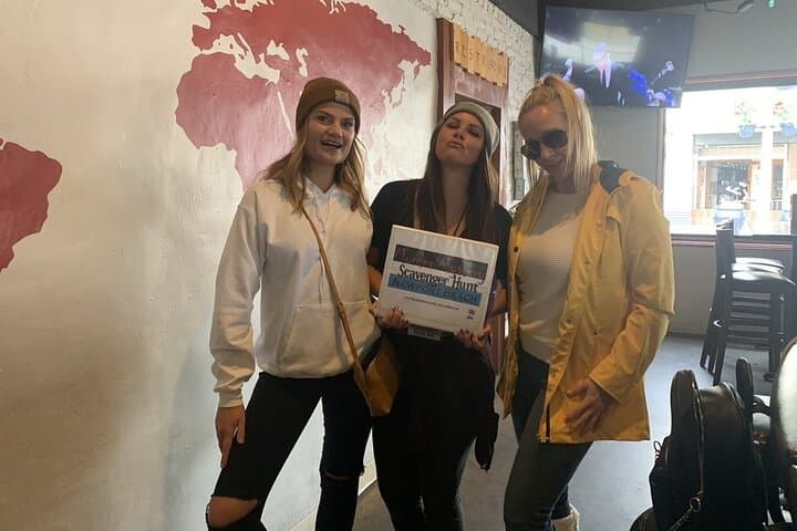 Solve a Murder: Scavenger Hunt & Detective Race in Newport Beach photo 5
