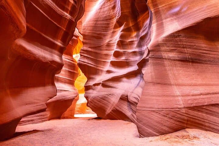 Great Balloon Regatta Getaway: Antelope Canyon, Lake Powell & Page from Las Vegas photo 4