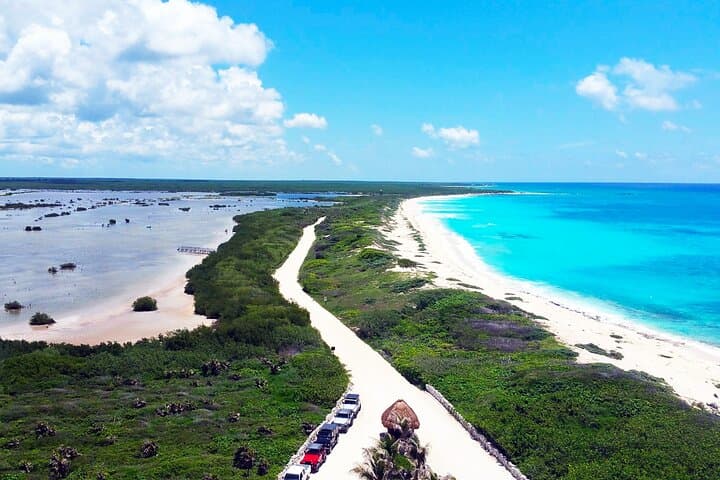 Two-Port Combo: Cozumel Jeep & Costa Maya Chacchoben and Bacalar Lagoon Adventure