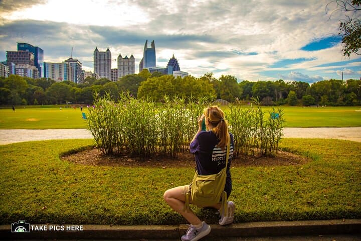 Sunset Photography Tour in Piedmont Park Atlanta: Capture Skyline & Fall Foliage photo 5