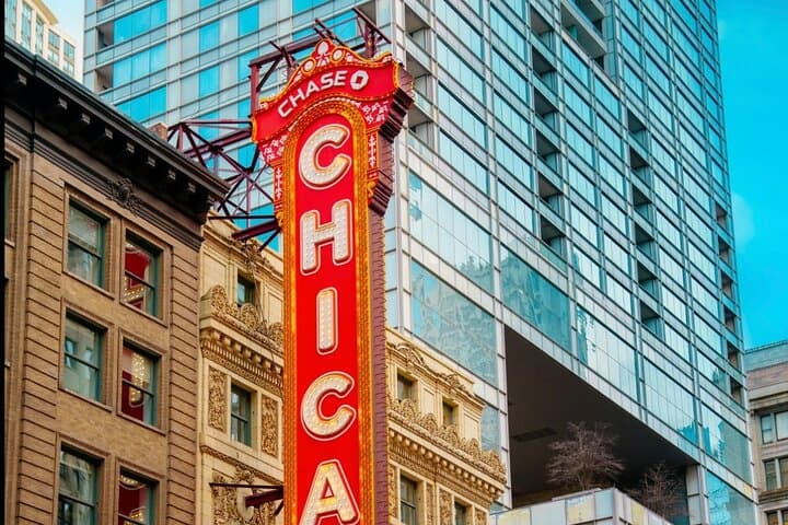 Chicago Loop Walking Tour: Private 2-Hour Architecture Walk to Millennium Park photo 6