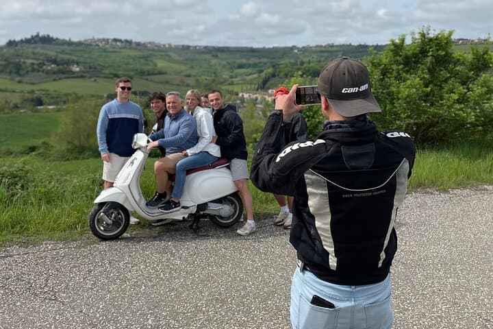 Chianti Vespa Adventure: Small-Group Vespa Tour from Florence through Tuscan Hills photo 4