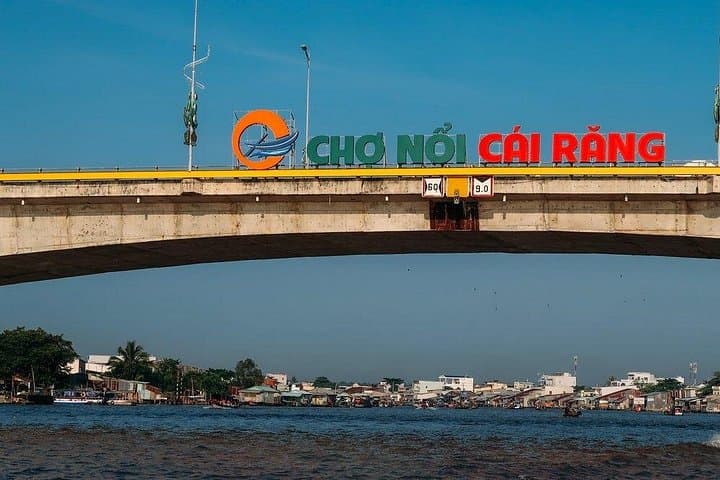 Can Tho Full-Day Floating Market & Mekong River Village Tour