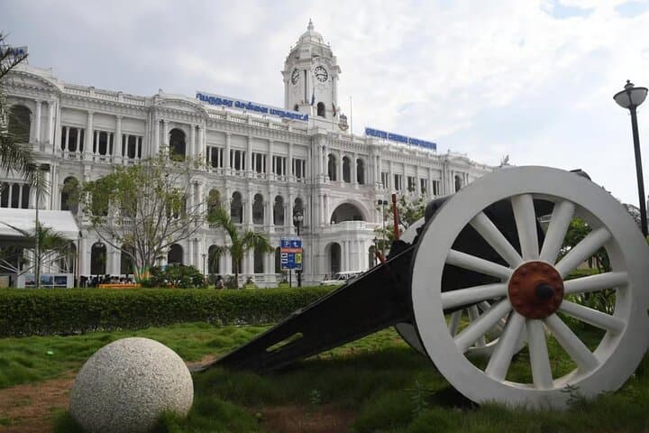 Explore Chennai's Historical Wonders and Coastal Charms on a Day Tour photo 2