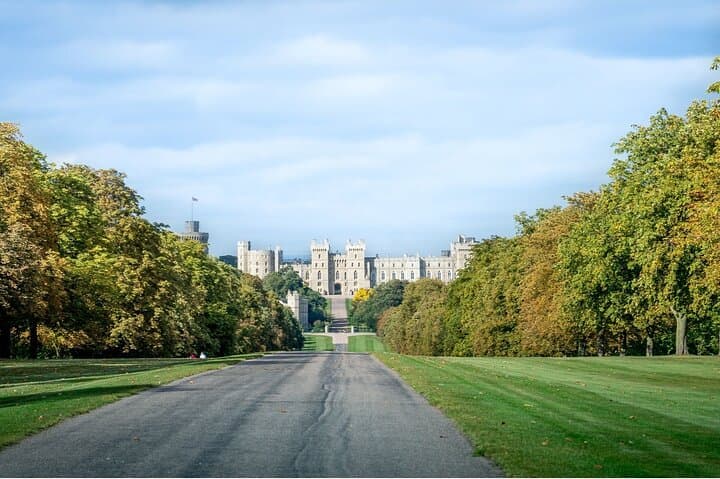 Windsor Castle, Stonehenge & Bath: Full-Day Trip from London photo 5