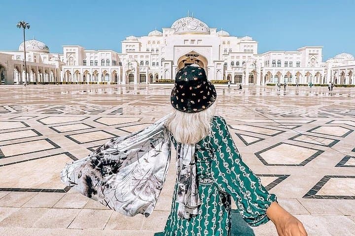 Abu Dhabi Full-Day Cultural Tour from Dubai — Sheikh Zayed, Qasr Al Watan & Louvre photo 4