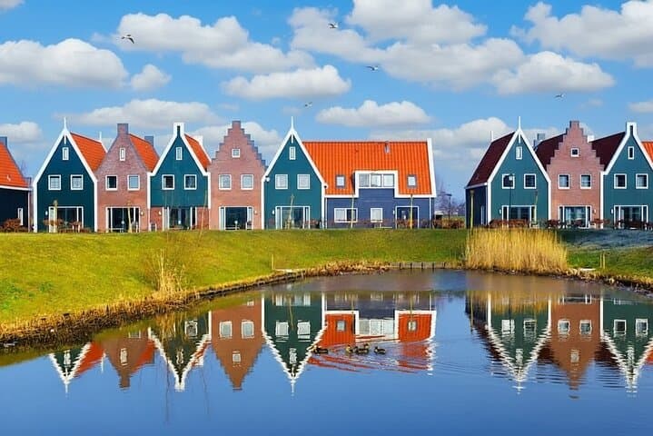 Private Luxury Bus Tour to Zaanse Schans, Edam & Volendam from Amsterdam photo 5