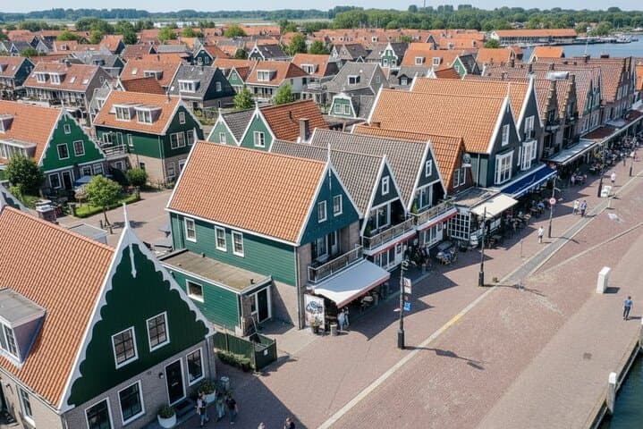 Private Luxury Bus Tour to Zaanse Schans, Edam & Volendam from Amsterdam photo 6