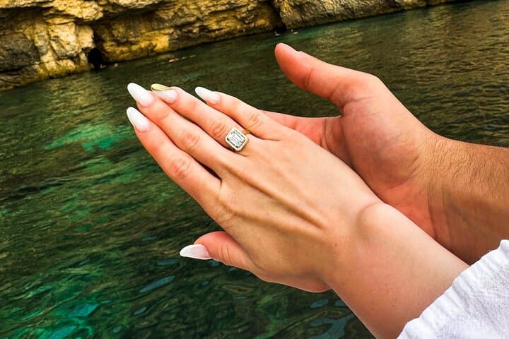 Romantic Sunset Proposal Boat Tour Malta — Private Blue Lagoon & Comino Cruise photo 4