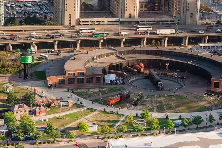 Toronto City Highlights Express Tour — 90-Minute Downtown Bus Sightseeing photo 3