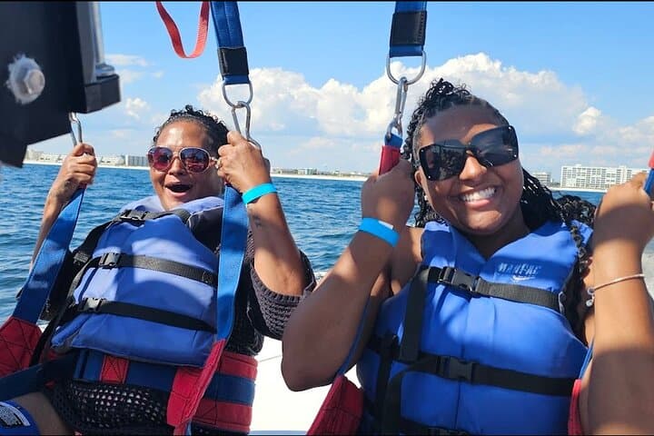 Soar Over Destin: Parasailing from Destin Harbor to 400 Feet photo 4