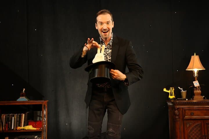 Outta Control Magic Dinner Show Orlando: Interactive Comedy, Pizza & WonderWorks Fun photo 2