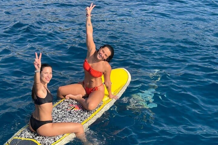 Tamarindo Catamaran Sunset Cruise: Snorkel, Open Bar & Playa Huevo Escape photo 3