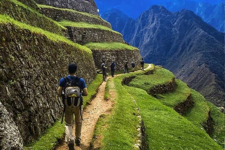 Short Inca Trail to Machu Picchu in One Day — Hike the Sun Gate photo 3