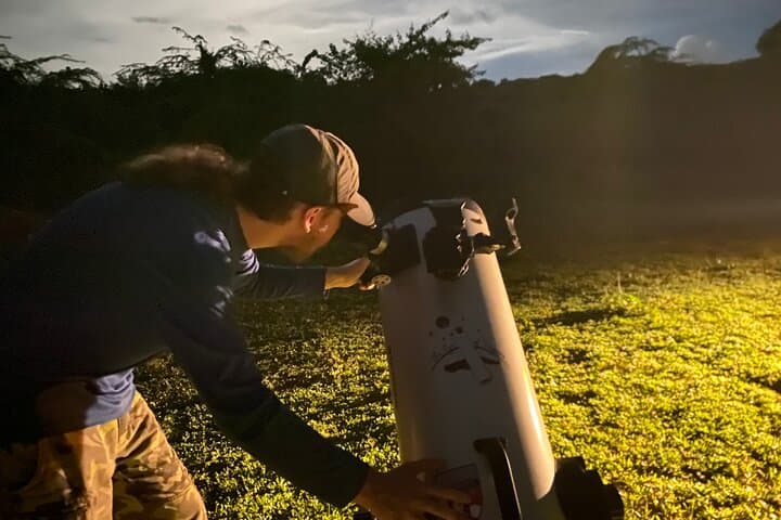 Shoreline Stargazing at Sun Bay Beach — Vieques Night Sky Tour