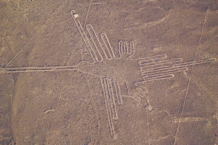Fly the Nazca Lines and Sandboard Huacachina: Day Trip from Lima photo 3