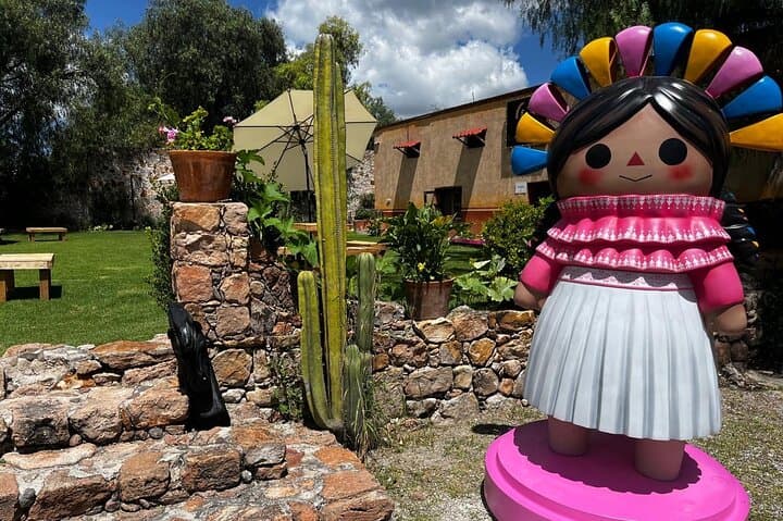 Hike Peña de Bernal and Queretaro Vineyard Tasting: Private Day Trip from Mexico City photo 3