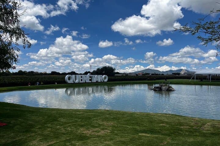 Hike Peña de Bernal and Queretaro Vineyard Tasting: Private Day Trip from Mexico City photo 4