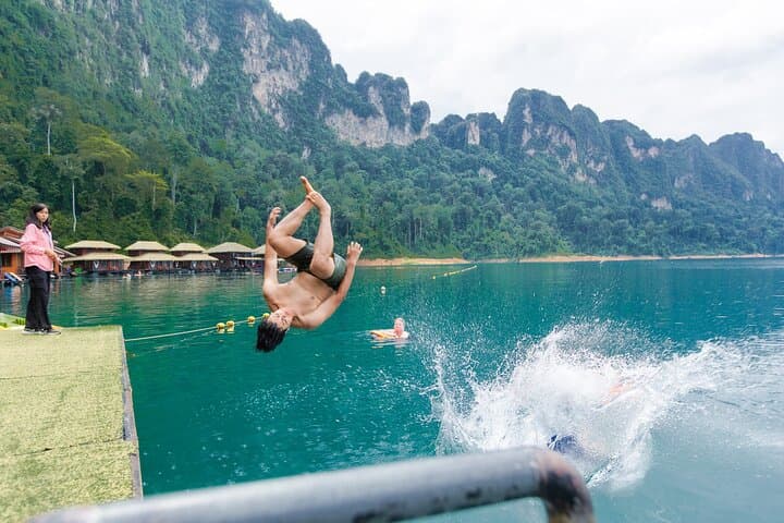 Cheow Lan Lake & Diamond Cave Day Trip from Khao Sok: Boat, Caves & Floating Rafthouse photo 3