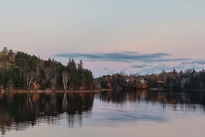 Cape Breton Coastal Highlights: Blacketts Lake & East Bay Sandbar Tour from Sydney