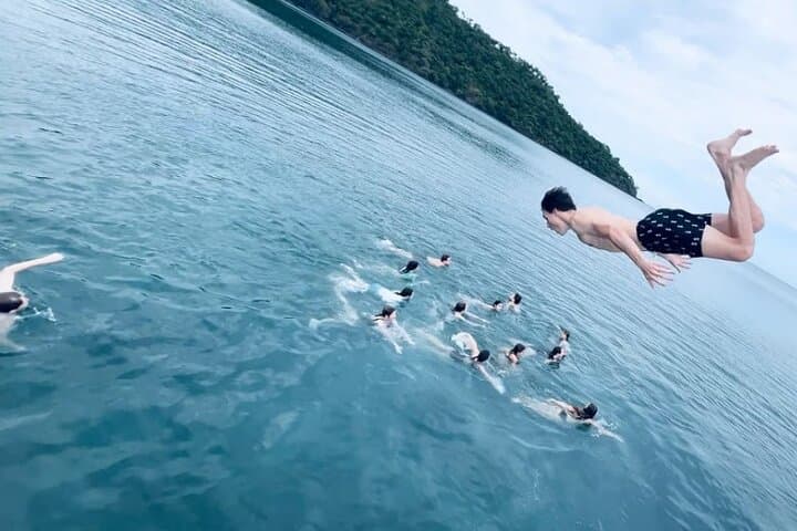 Tamarindo Sunset Catamaran Cruise: Snorkel, Paddleboard & Open Bar on the Pacific photo 6
