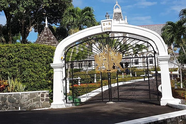 St Lucia Private Island Adventure Tour: Pitons, Sulphur Springs & Soufriere Highlights photo 2