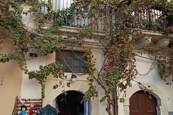 Private Catania City Tour & Etna Winery Lunch with Wine Tasting photo 2