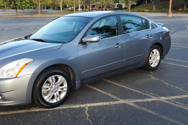 Atlanta Airport Private Car Transfer — Reliable Nissan Altima Pickup & Drop-off photo 2