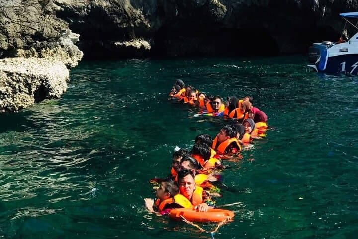 Trang 4-Island Big Boat Day Trip: Emerald Cave, Kradan & Snorkeling photo 2