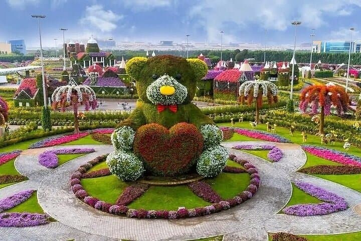 Dubai Miracle Garden Skip-the-Line: Explore 150 Million Flowers with Transport photo 2