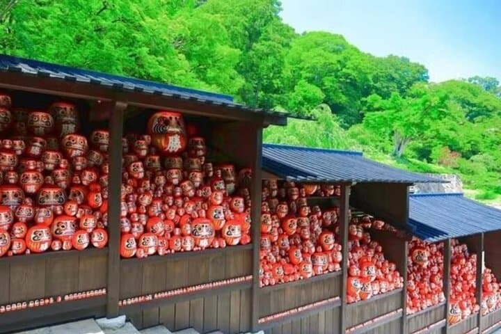 Katsuo-ji Temple: Victory Daruma and a Forest Walk Near Osaka photo 4