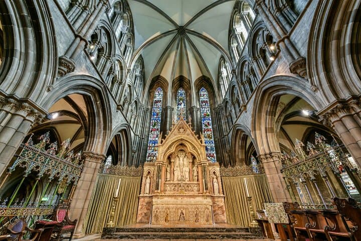 Edinburgh Old Town Churches Private Guided Walking Tour — St Giles & St Mary’s Cathedral Visit