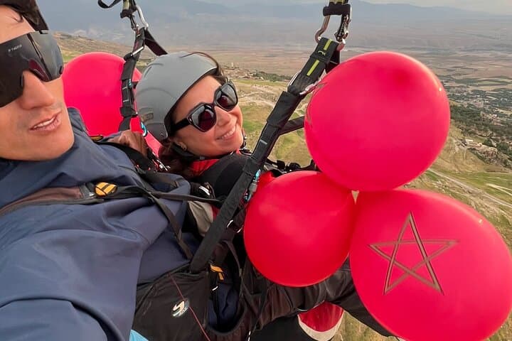 Tandem Paragliding Over Agafay Desert from Marrakech – 20–30 Minute Scenic Flight photo 6
