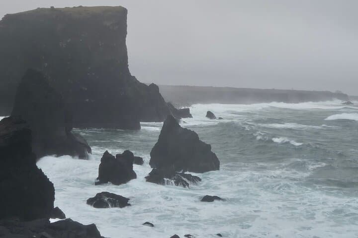 Reykjanes Peninsula Private Tour: Gunnuhver, Bridge Between Continents & Kleifarvatn photo 2