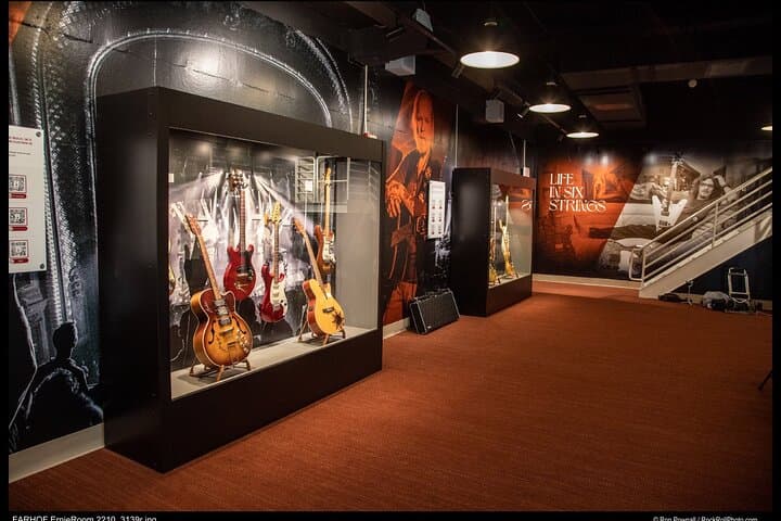 Inside Boston's Folk & Americana Roots Hall of Fame: Exhibit Hours, Highlights, and Visitor Guide photo 6