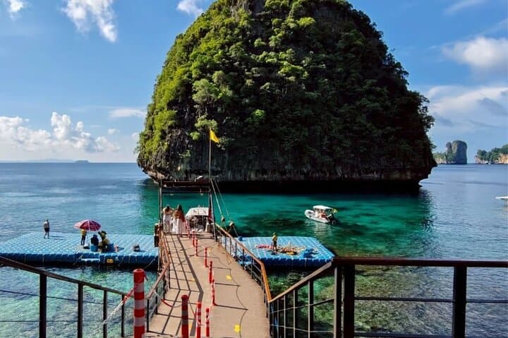 Private Speedboat Tour to Phi Phi Islands from Krabi — Full-Day Phi Phi & Maya Bay photo 5