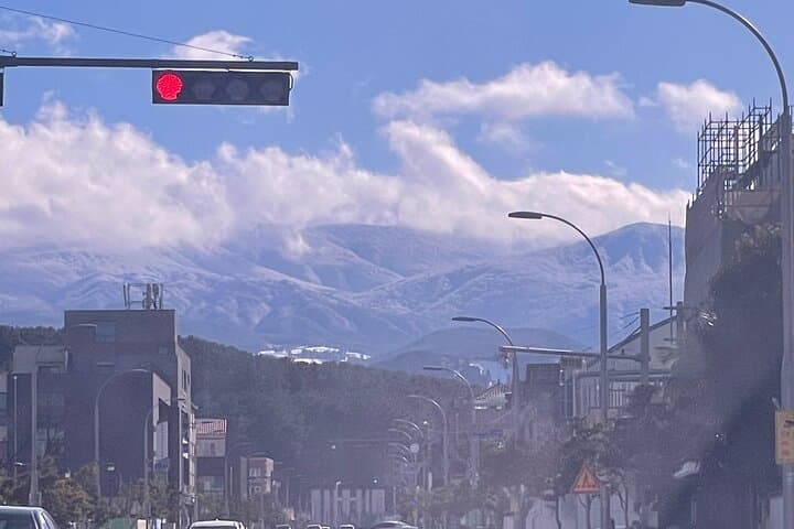 Jeju Island Winter Trekking and Snow Sledding: A Private Day Tour on Hallasan photo 2
