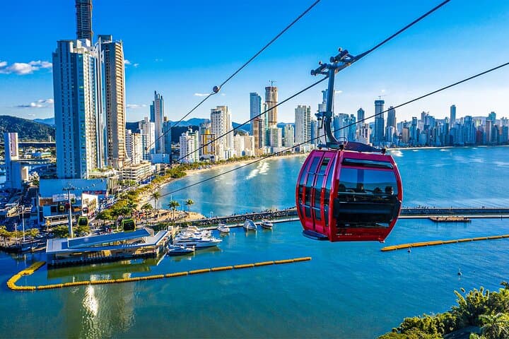 Balneário Camboriú Cable Car & Unipraias Park Day Trip from Florianópolis photo 6