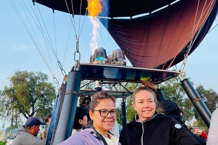 Sunrise Balloon Flight Over Teotihuacan — Hot Air Above the Pyramids photo 3