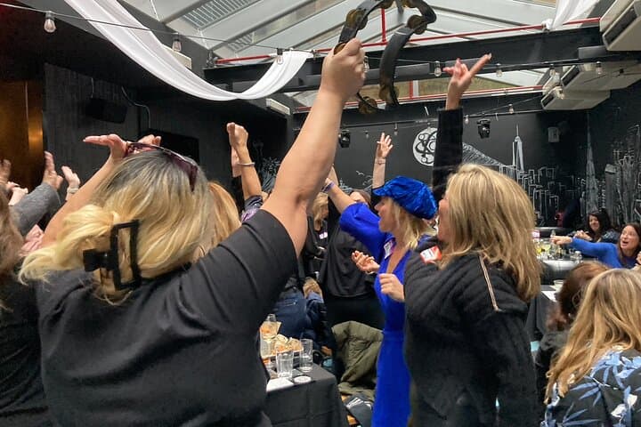 Skip the Line: Dueling Pianos Boozy Brunch in NYC — Live Music & Sing-Along Brunch photo 3