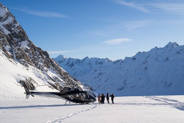 45-Minute Glacier Helicopter Landing at Aoraki / Mount Cook photo 3