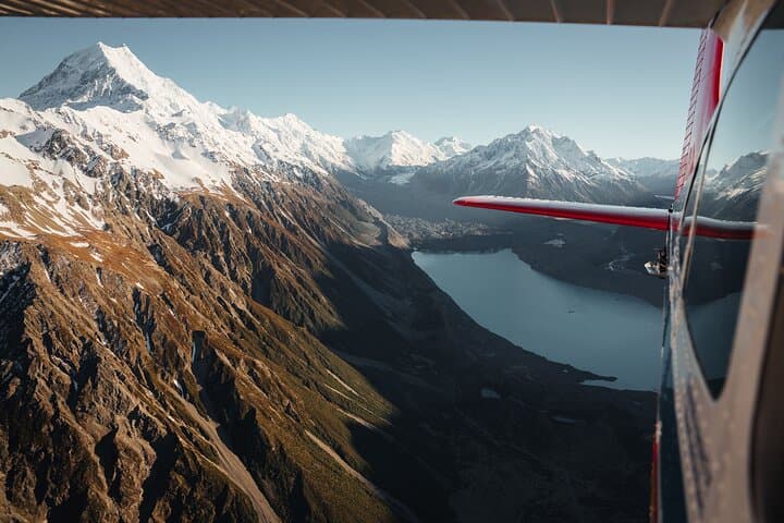 Mount Cook Ski Plane and Helicopter Combo: Glacier Landing Over Tasman Valley photo 5